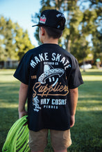 Load image into Gallery viewer, MAKE SKATE YOUTH "T-SHIRT" - ("HAY COSAS PEORES") BLACK
