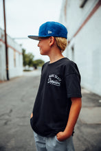 Load image into Gallery viewer, MAKE SKATE YOUTH "T-SHIRT" - (SUPPLIER GUY "BLUE") BLACK
