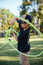 Load image into Gallery viewer, MAKE SKATE YOUTH "T-SHIRT" - ("HAY COSAS PEORES") BLACK
