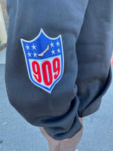 Load image into Gallery viewer, MKSK8 (PREMIUM) "ONTARIO"  Black HOODIE HEAVYWEIGHT FLEECE
